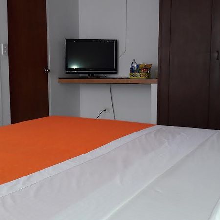 Hostal Deluxe Santander Manizales Exteriör bild
